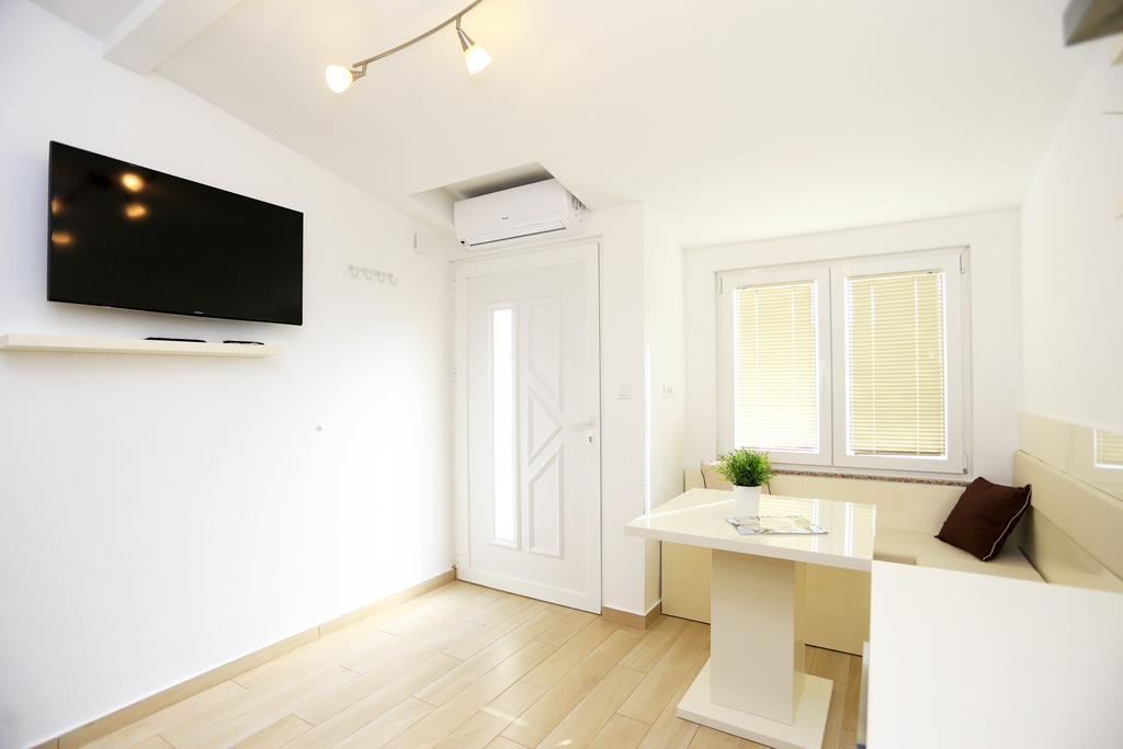 Odette Apartment Zadar Bagian luar foto